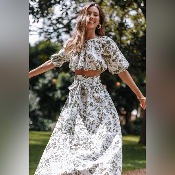 PETAL & PUP DELILAH SET - GREEN FLORAL L B1646 - Picture 2 of 9